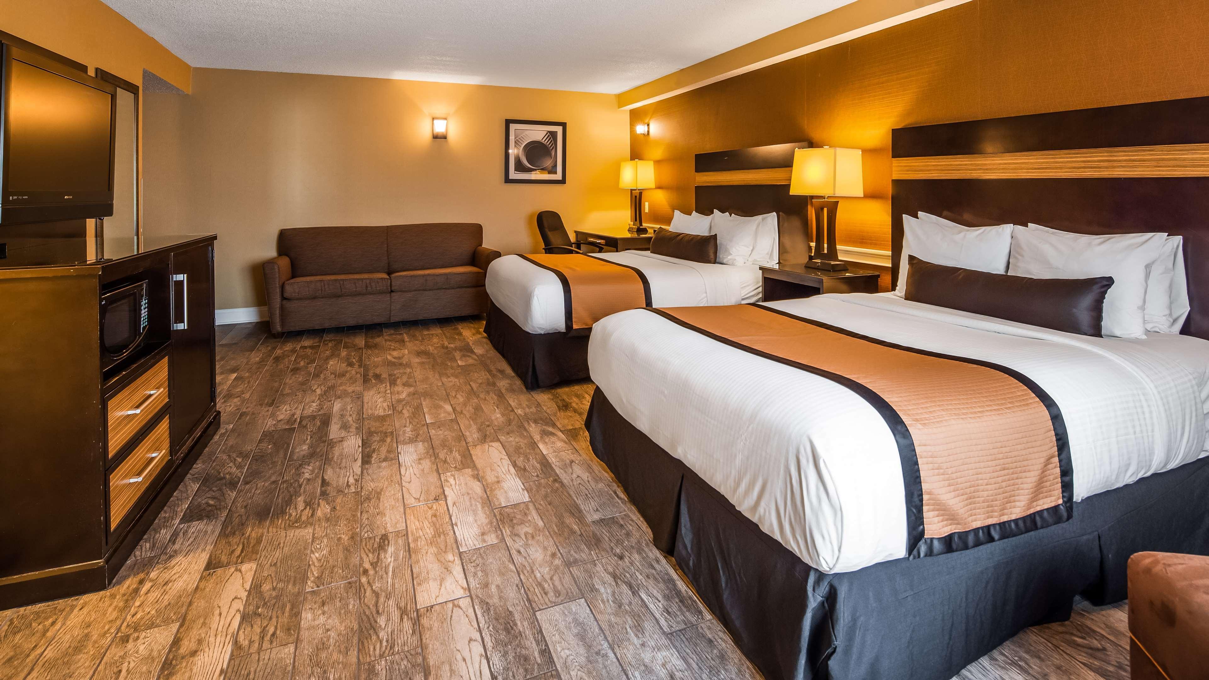 Best Western Plus Newark Airport West Экстерьер фото