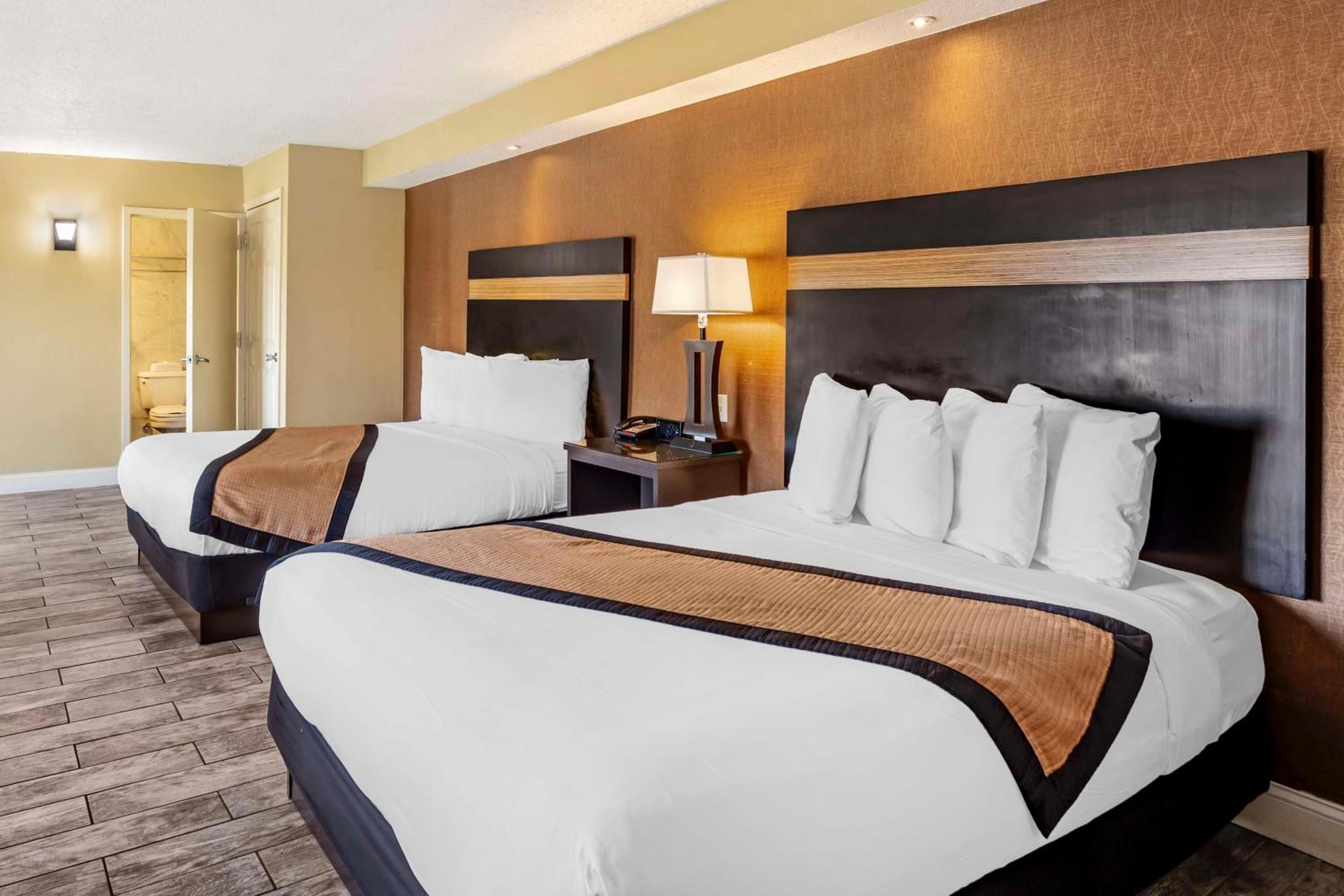 Best Western Plus Newark Airport West Экстерьер фото