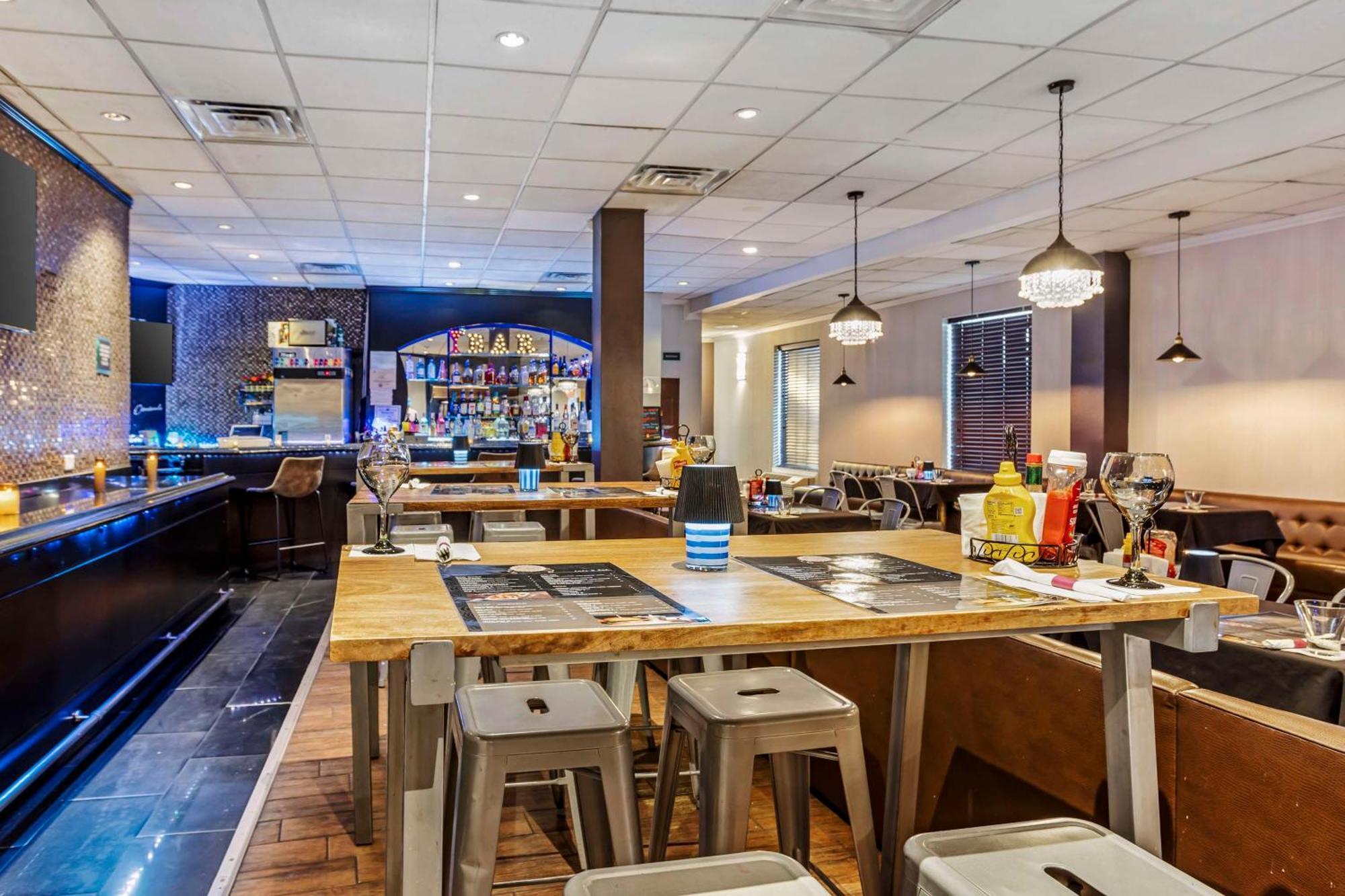 Best Western Plus Newark Airport West Экстерьер фото